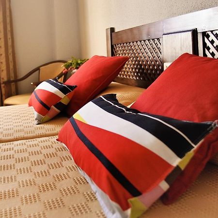 Hotel Galaroza Sierra Bagian luar foto