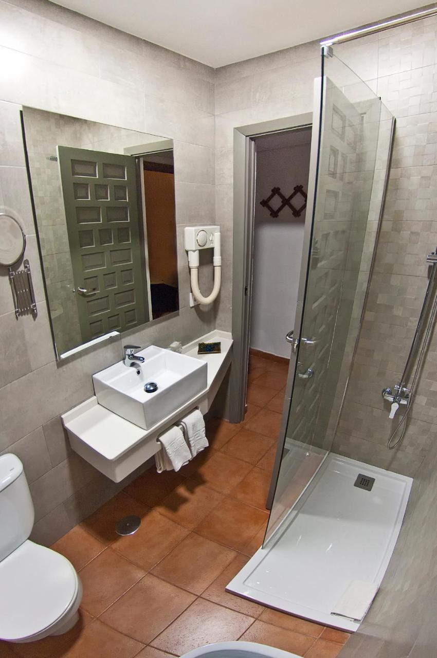 Hotel Galaroza Sierra Bagian luar foto